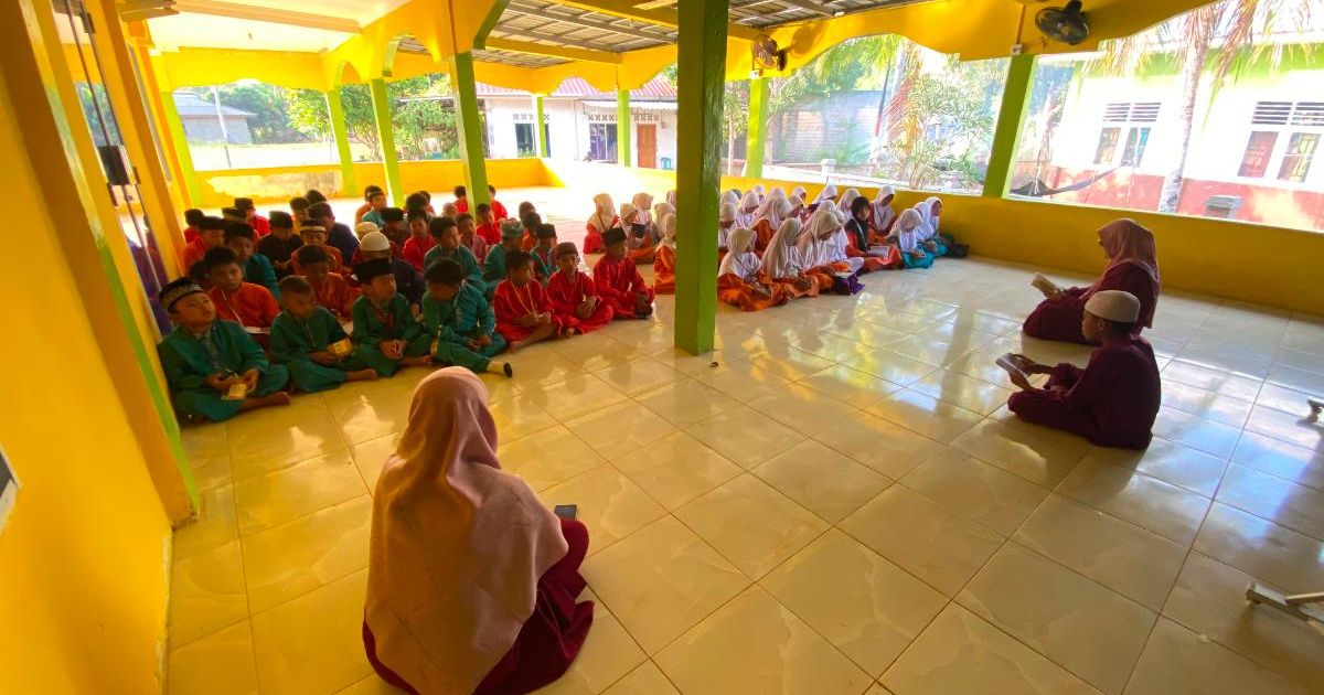 Tingkatkan Karakter Religius, Siswa SD Negeri 010 Bukit Bestari Gelar Yasinan Bersama Sebelum KBM