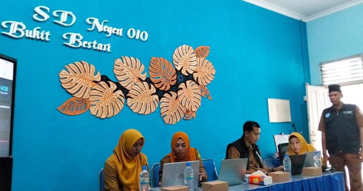 Tingkatkan Keakuratan Data ASN, BKPSDM Kota Tanjungpinang Gelar Pendampingan DMS MyASN bagi Guru SDN 010 dan SDN 008 Bukit Bestari
